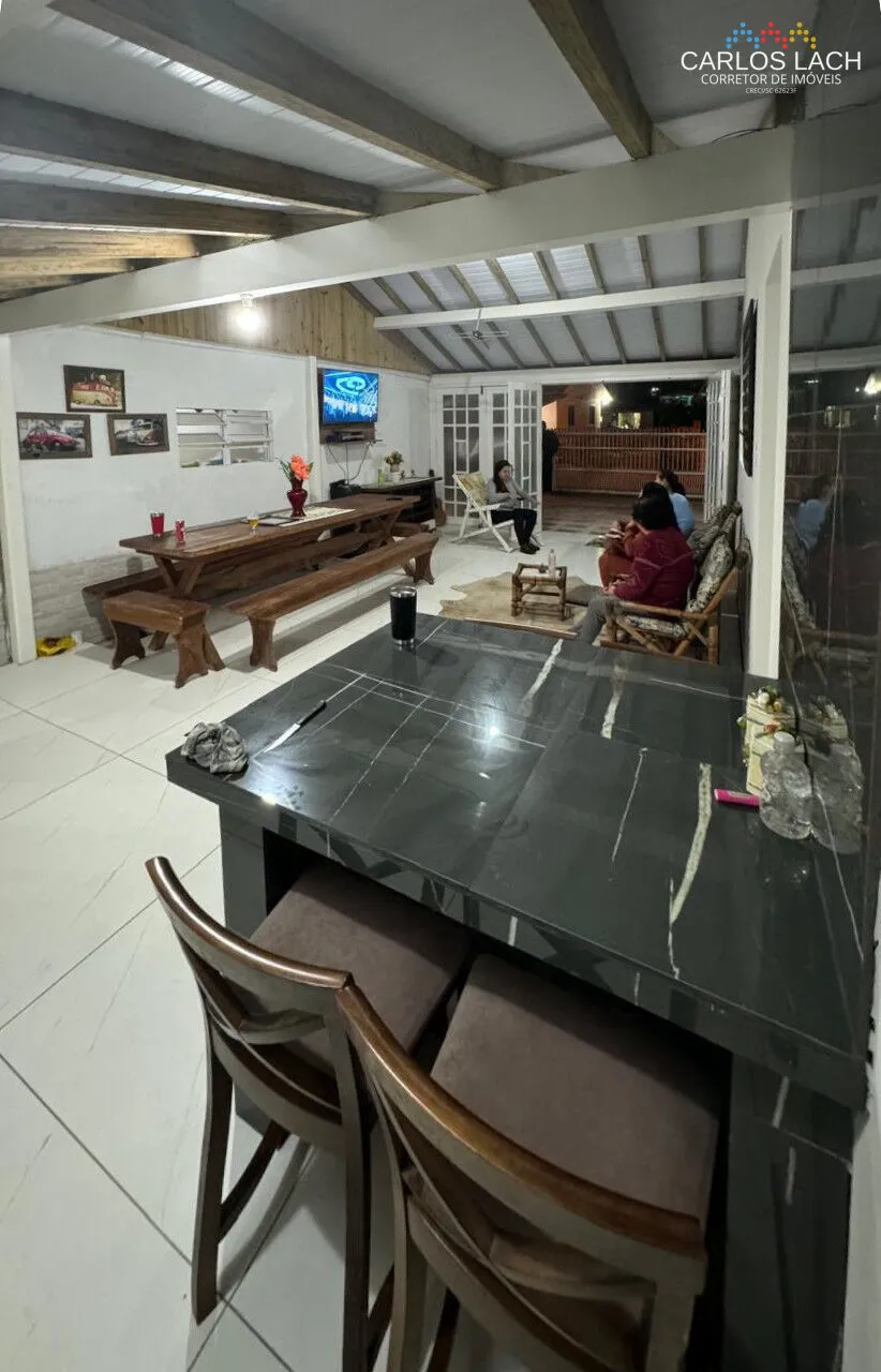 Casa à venda no bairro Ponta da Barra - Laguna/SC - foto 1