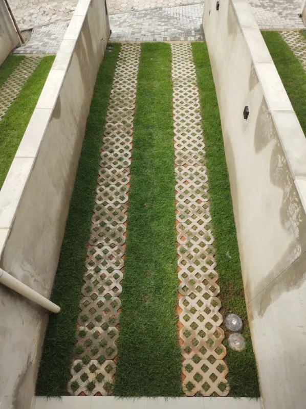 Sobrado de 2 dormitórios, 2 vagas de estacionamento e amplo quintal nos fundos, no Bairro Itoupavazinha em Blumenau SC — foto 5