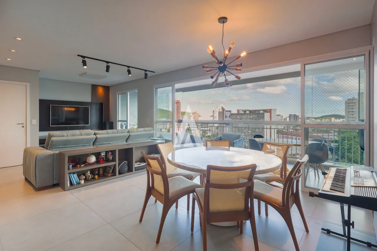 Apartamento com 3 suítes à venda no bairro Centro em Joinville-SC por R$1.490.000,00 — foto 3