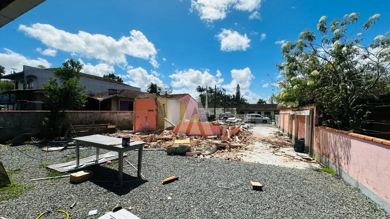 Terreno com 432m à venda no bairro Floresta em Joinville-SC por R$650.000,00. — foto 3