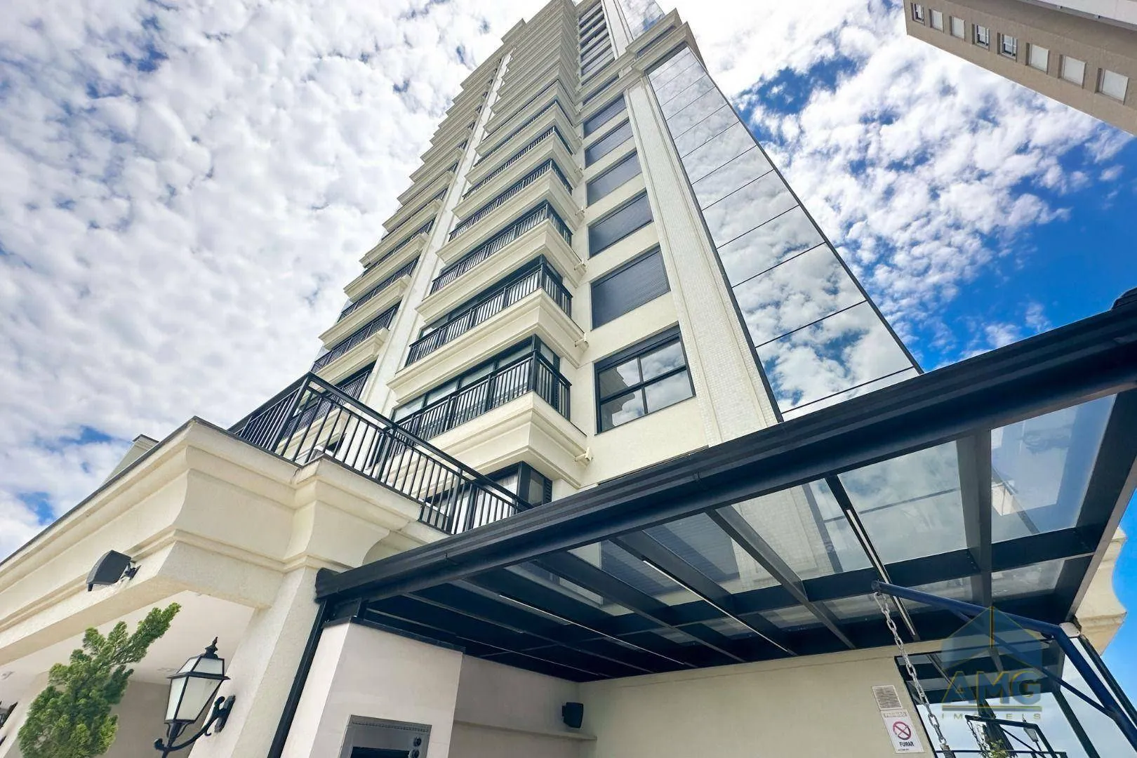 Apartamento com 3 dormitórios à venda, 89 m por R$ 1.900.000,00 - Itacolomi - Balneário Piçarras/SC - foto 1