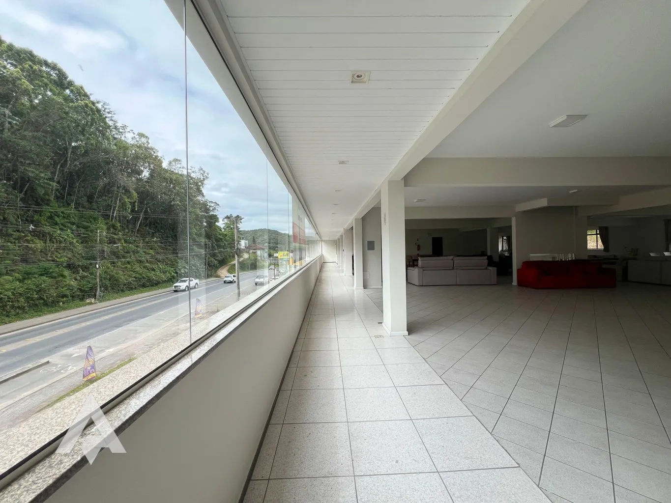 Sala de 522 m para locação por R$ 9.000,00- Bairro Vorstadt - Blumenau/SC. - foto 1