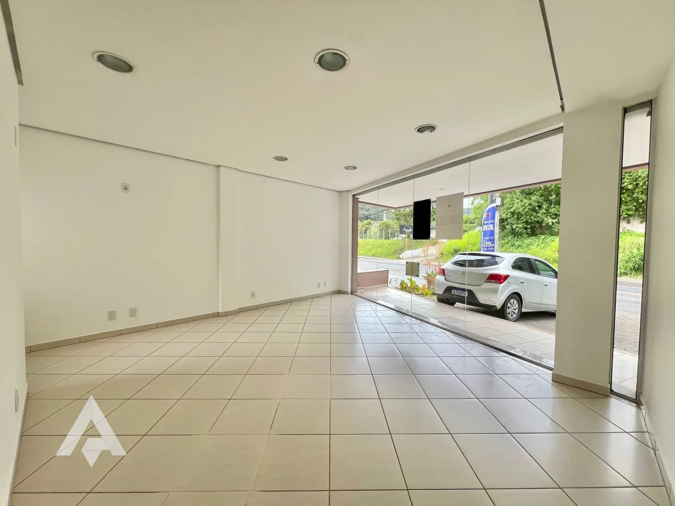 Sala de 120 m para locação por R$4.800,00 - Bairro Vorstadt - Blumenau/SC — foto 4