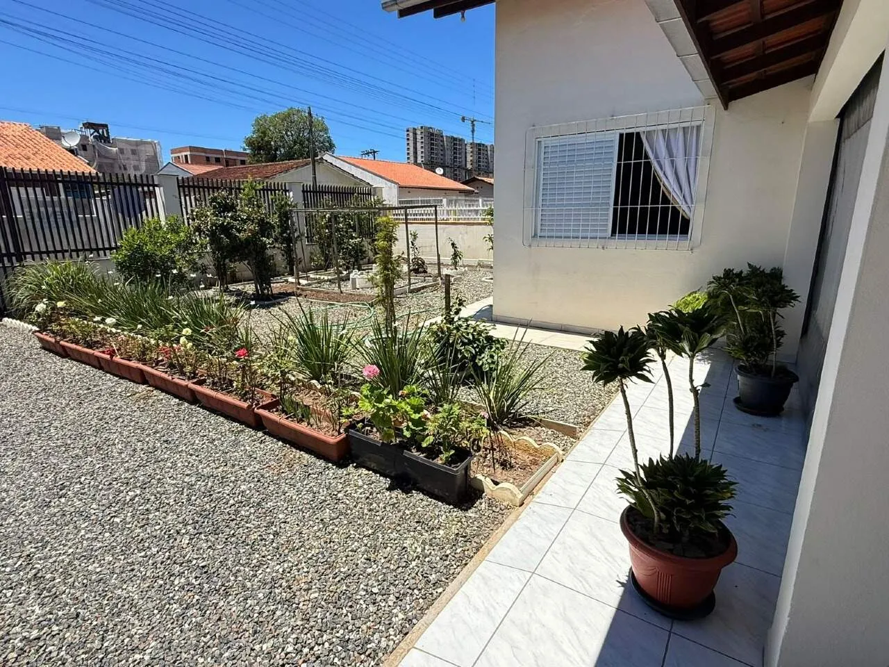 Casa térrea com três dormitórios e área de festas à venda na Armação, em Penha/SC — foto 3