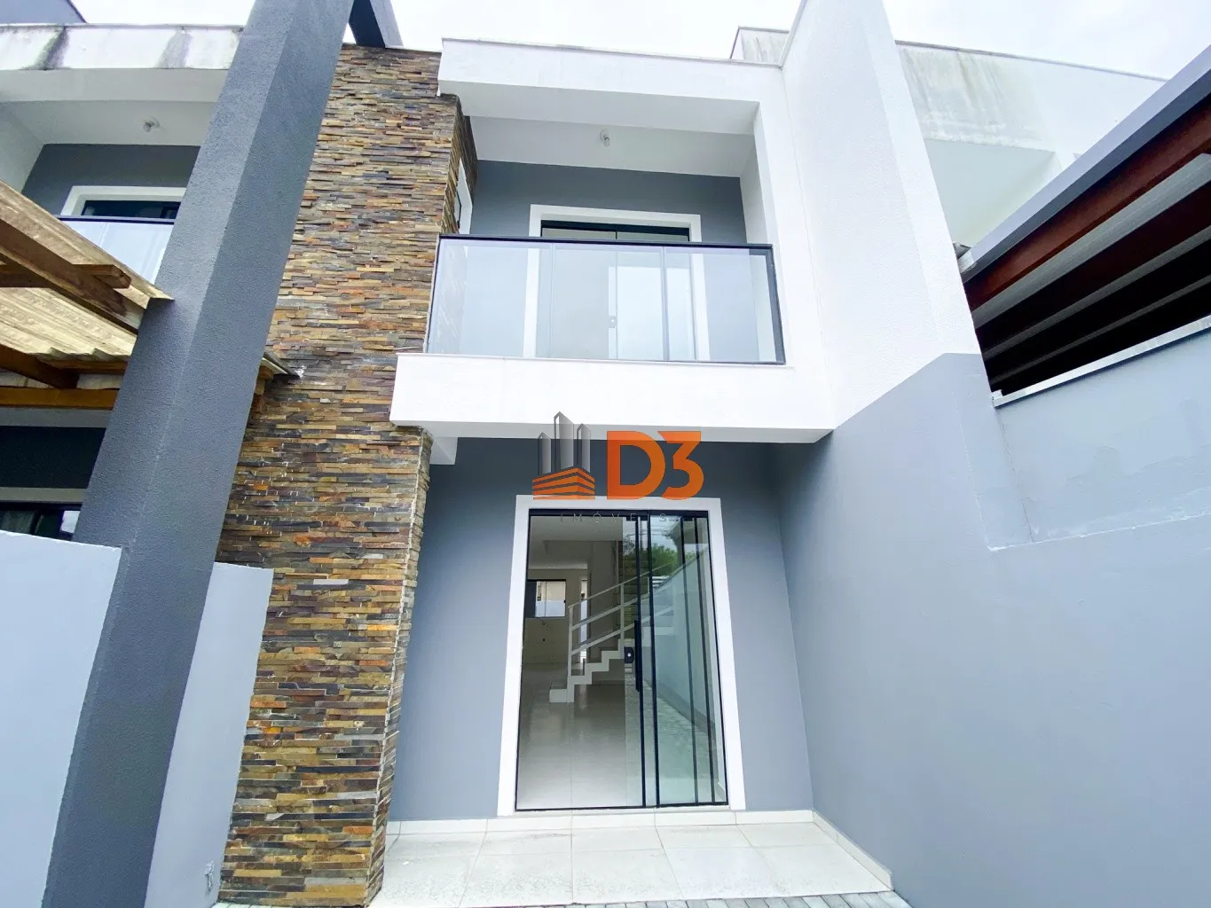 Sobrado com 02 suítes Itoupava Central - foto 1