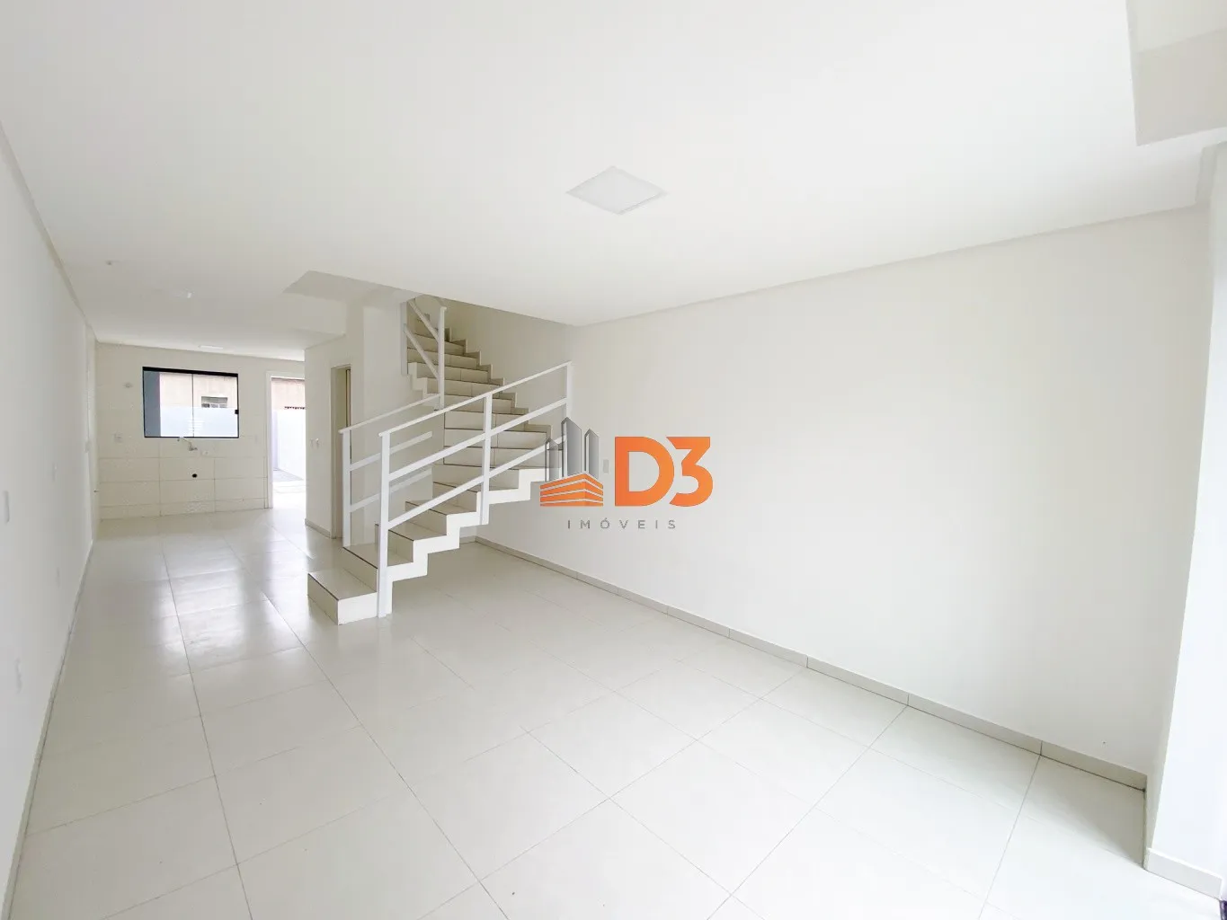 Sobrado com 02 suítes Itoupava Central — foto 2