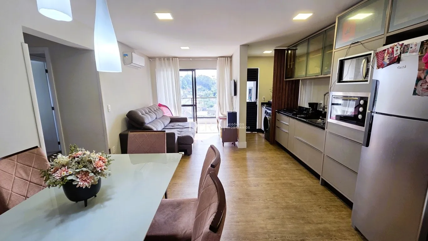Apartamento semimobiliado 02 dormitórios com 01 suíte no bairro Fortaleza em Blumenau! — foto 2