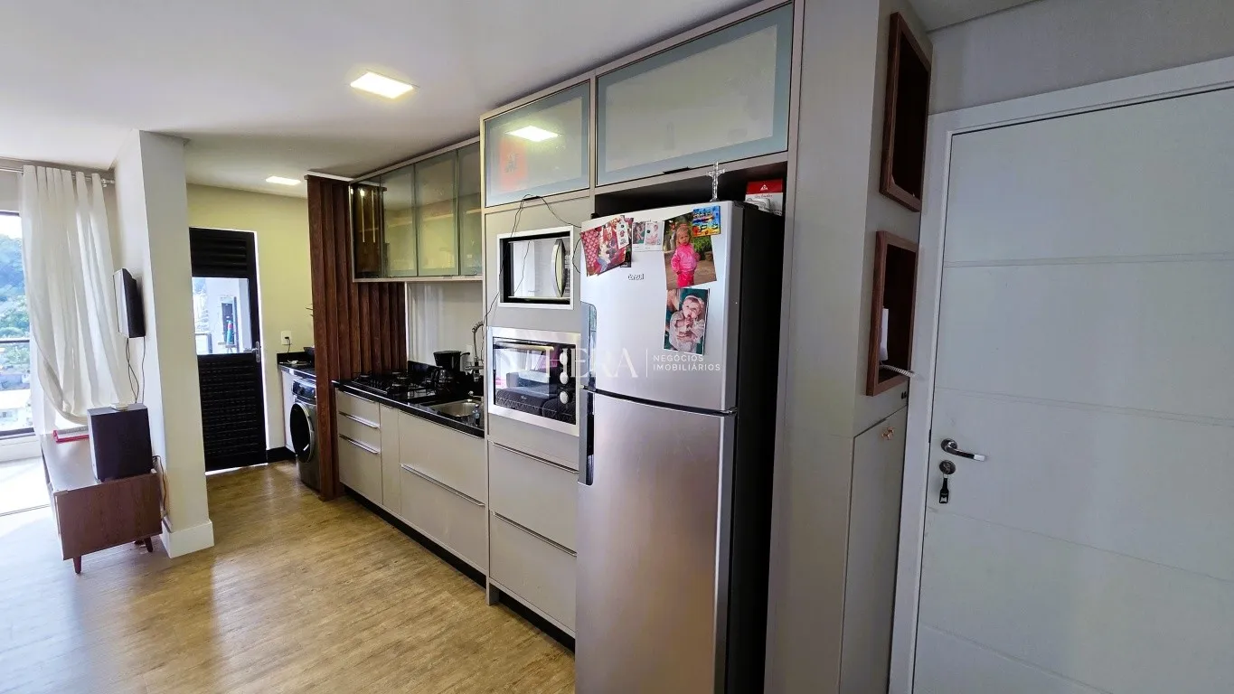 Apartamento semimobiliado 02 dormitórios com 01 suíte no bairro Fortaleza em Blumenau! — foto 3