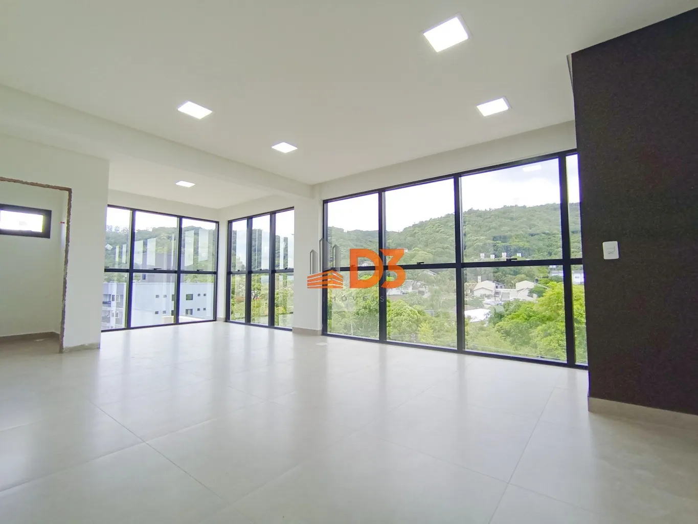 Apartamento Alto Padrão com 3 suítes na Rua dos Caçadores — foto 2