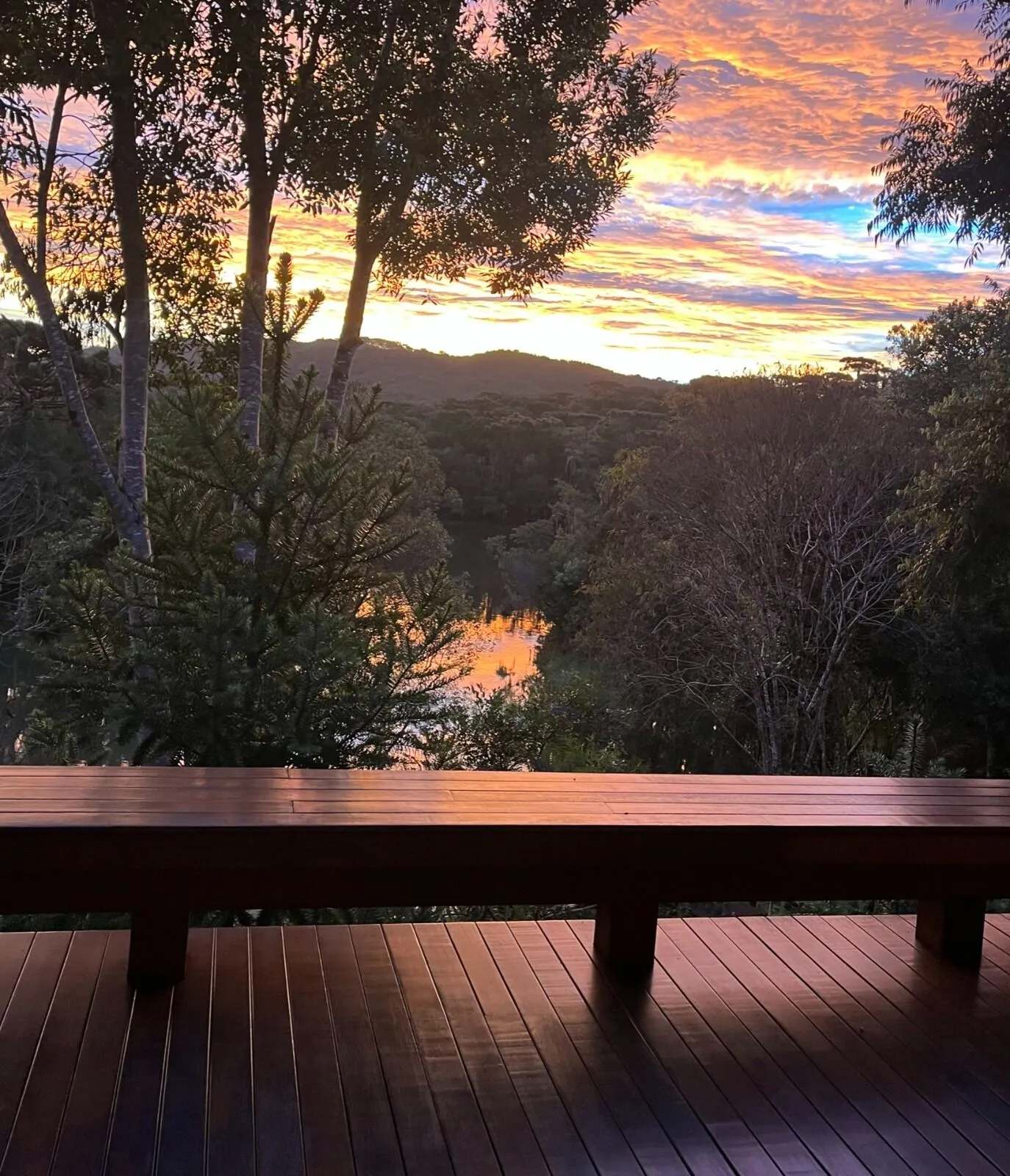 LINDA CASA A VENDA NA BARRAGEM DO PINHAL EM RIO DOS CEDROS — foto 3