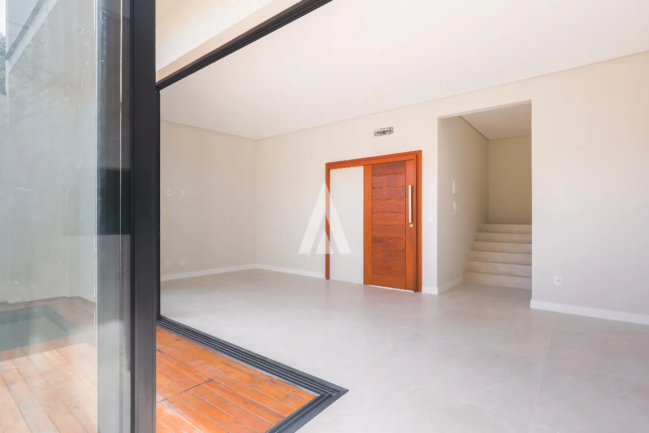 Sobrado geminado com 1 suíte e 2 quartos à venda no bairro Glória em Joinville-SC por R$850.000,00. — foto 4