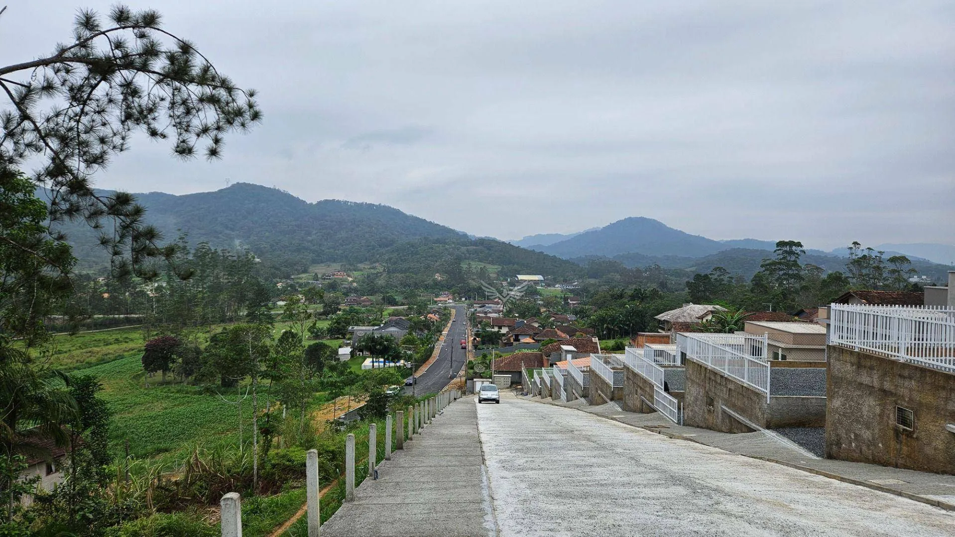 Casa Nova em Condomínio Fechado - FGTS + Entrada de 20% - foto 1