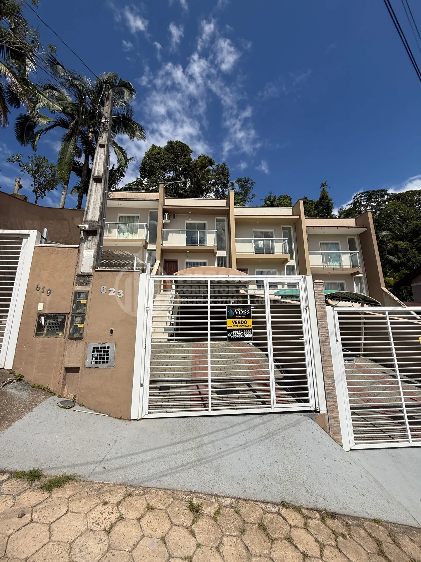 Sobrado com 2 Suítes Semimobiliado no Tribess — foto 2