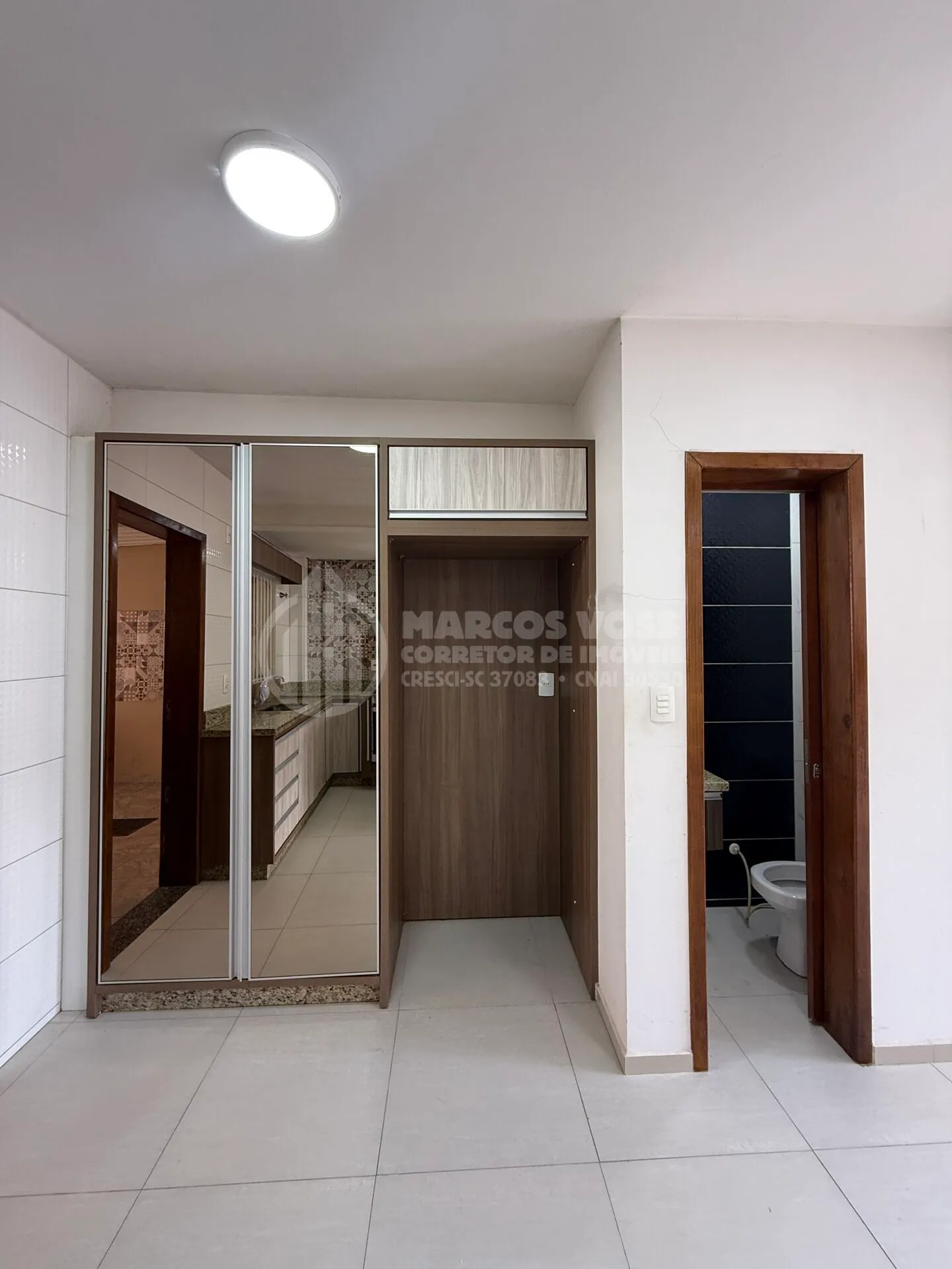 Sobrado com 2 Suítes Semimobiliado no Tribess — foto 6