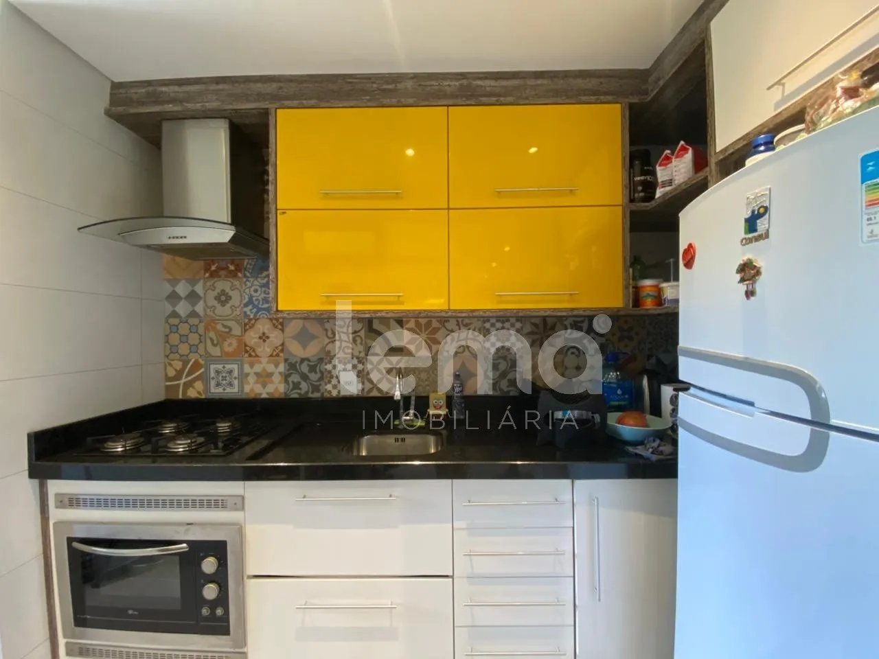 Apartamento semimobiliado com 2 dormitórios em condomínio completo no bairro Fortaleza. — foto 6