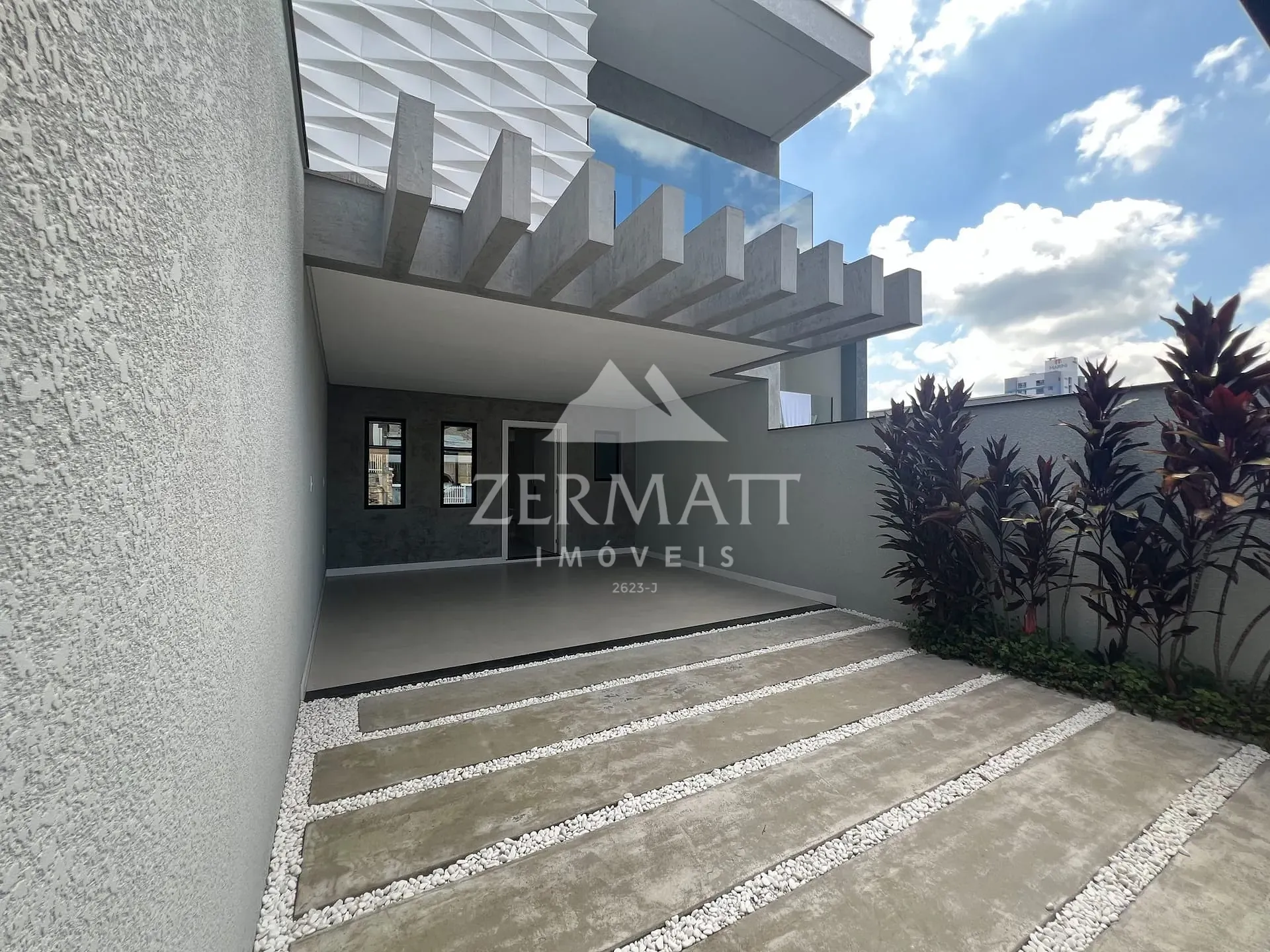 Casa · à venda · 3 quartos · 165m² · Velha, Blumenau