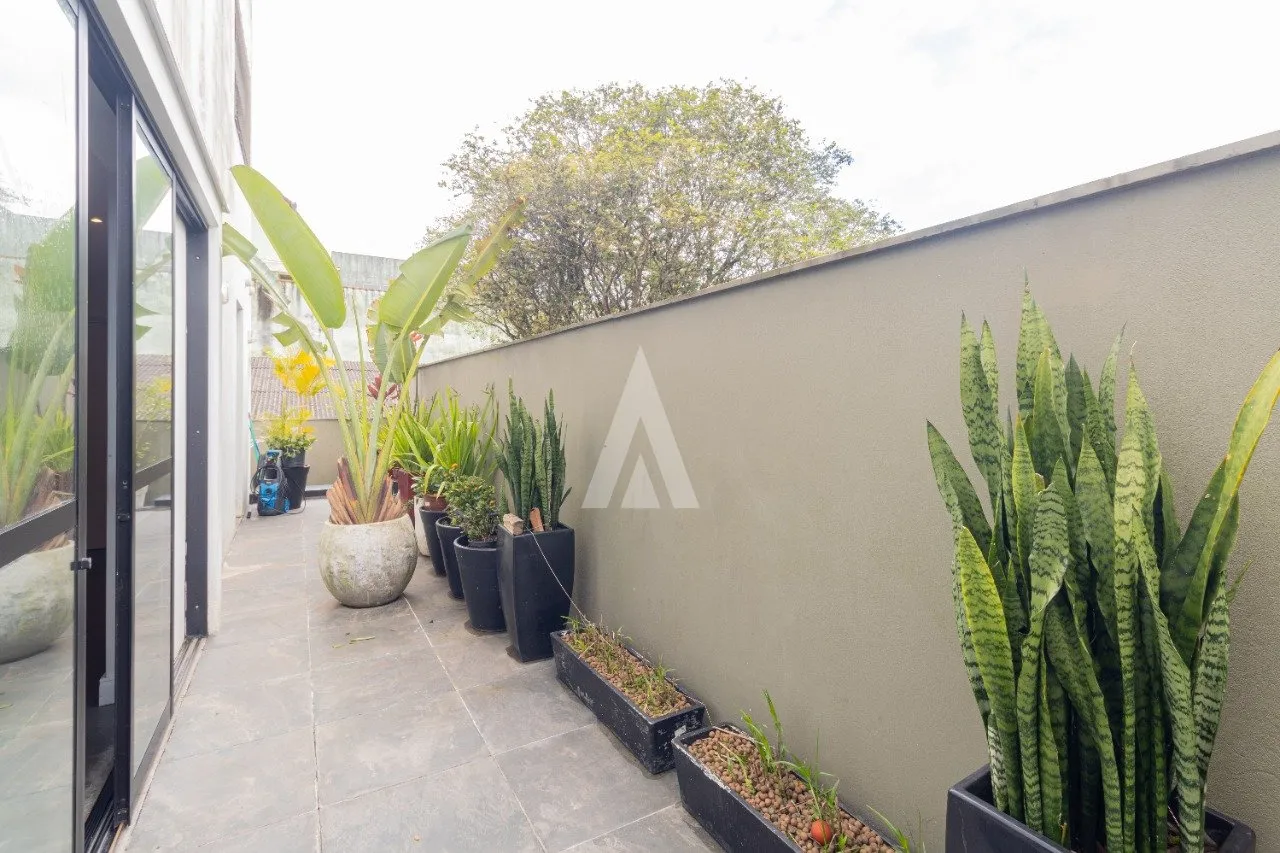 Casa em Condomínio com 3 suíte(s) à venda no bairro América em Joinville, por R$ 2.190.000.00. — foto 6