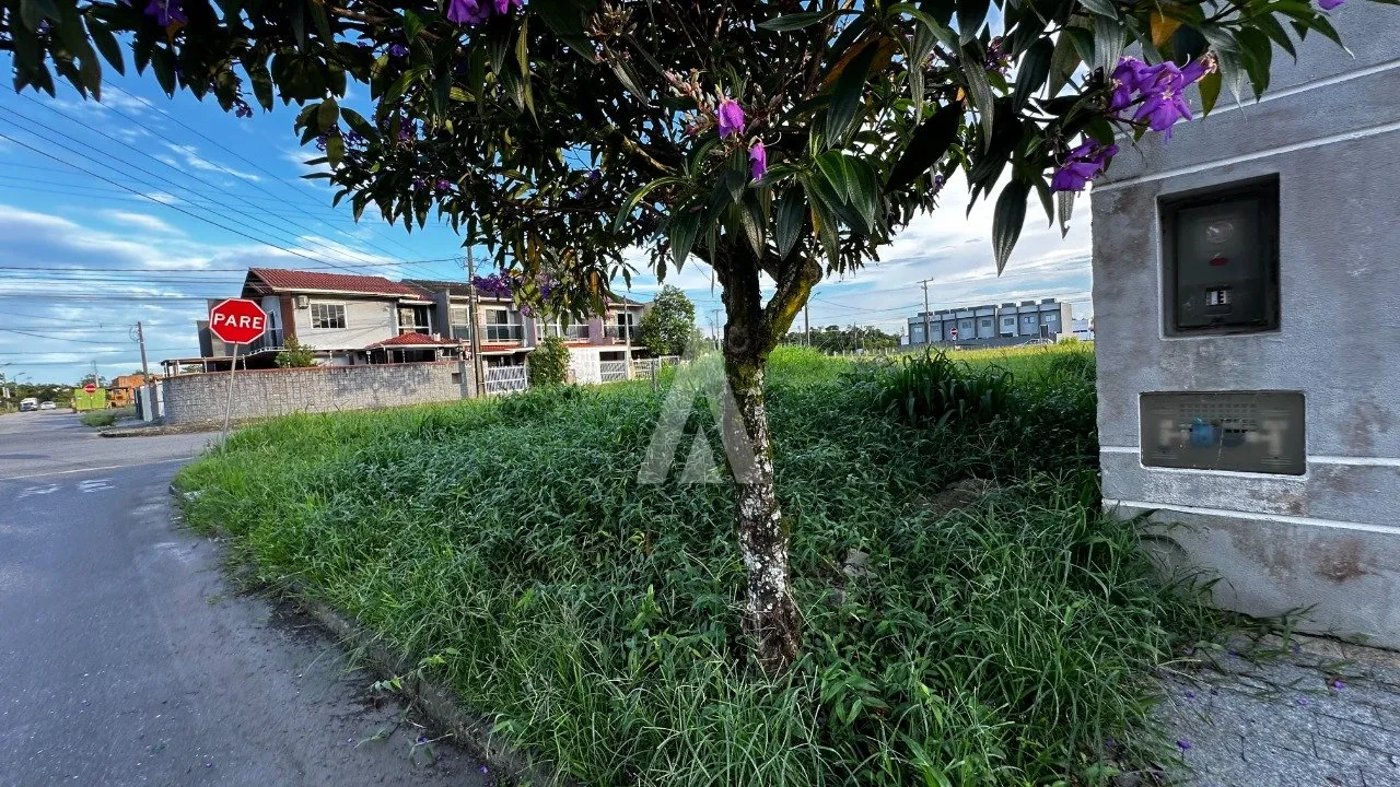 Terreno à venda no bairro Vila Nova em Joinville, por R$ 400.000.00. — foto 2