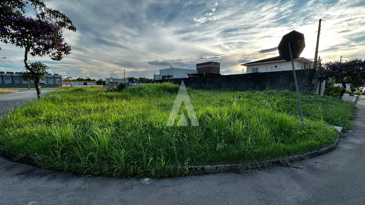 Terreno à venda no bairro Vila Nova em Joinville, por R$ 400.000.00. — foto 3