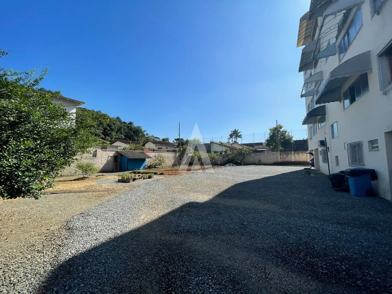 Terreno à venda no bairro Glória em Joinville, por R$ 560.000.00. - foto 1