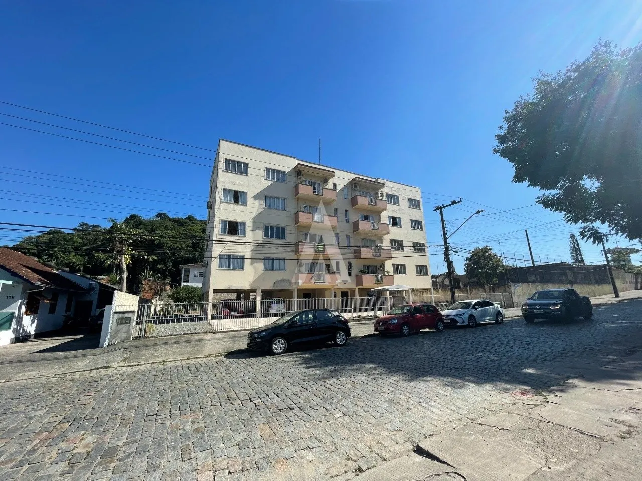 Terreno à venda no bairro Glória em Joinville, por R$ 560.000.00. — foto 7