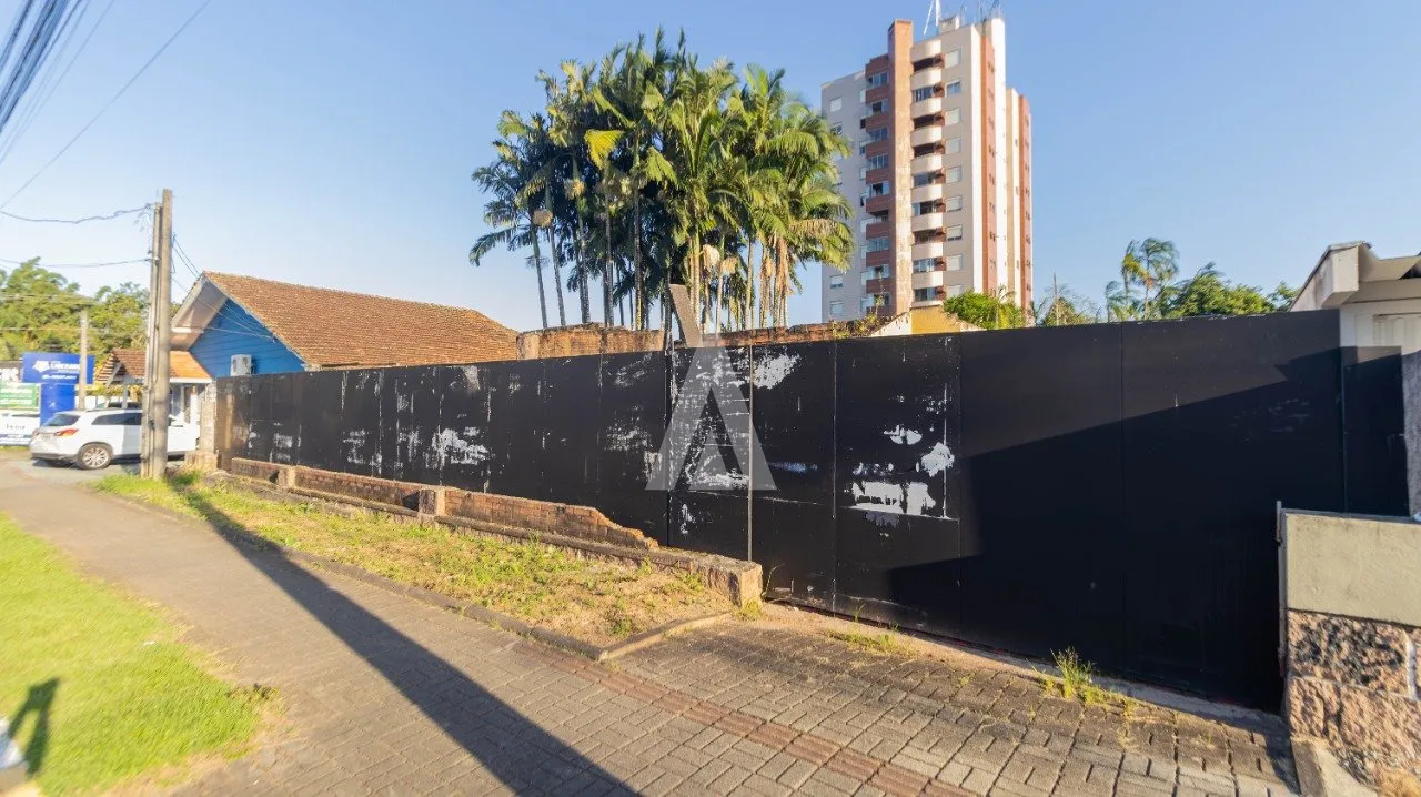 Terreno à venda no bairro América em Joinville, por R$ 1.395.000.00. — foto 5