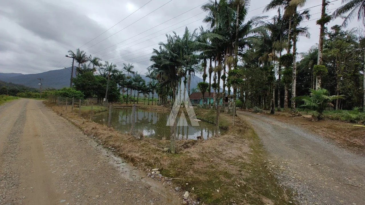 Chácara com 32.210m à venda no bairro Garuva em Garuva-SC por R$1.490.000,00. — foto 2