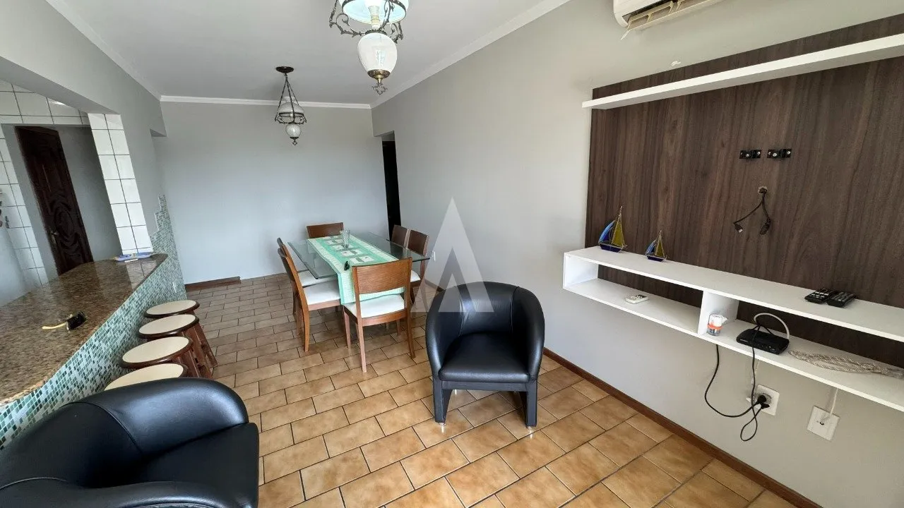 Apartamento com 1 suíte e 2 quartos à venda no Centro de Balneário Piçarras por R$1.200.000,00. — foto 4