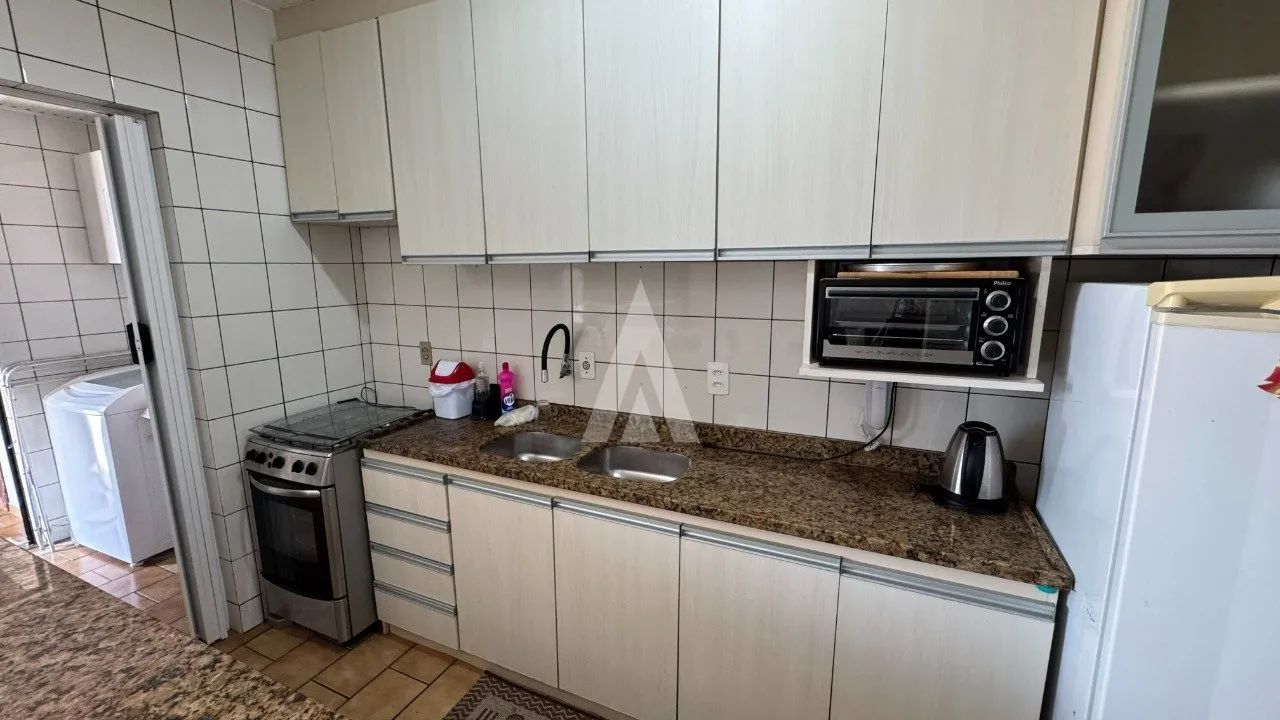 Apartamento com 1 suíte e 2 quartos à venda no Centro de Balneário Piçarras por R$1.200.000,00. — foto 5