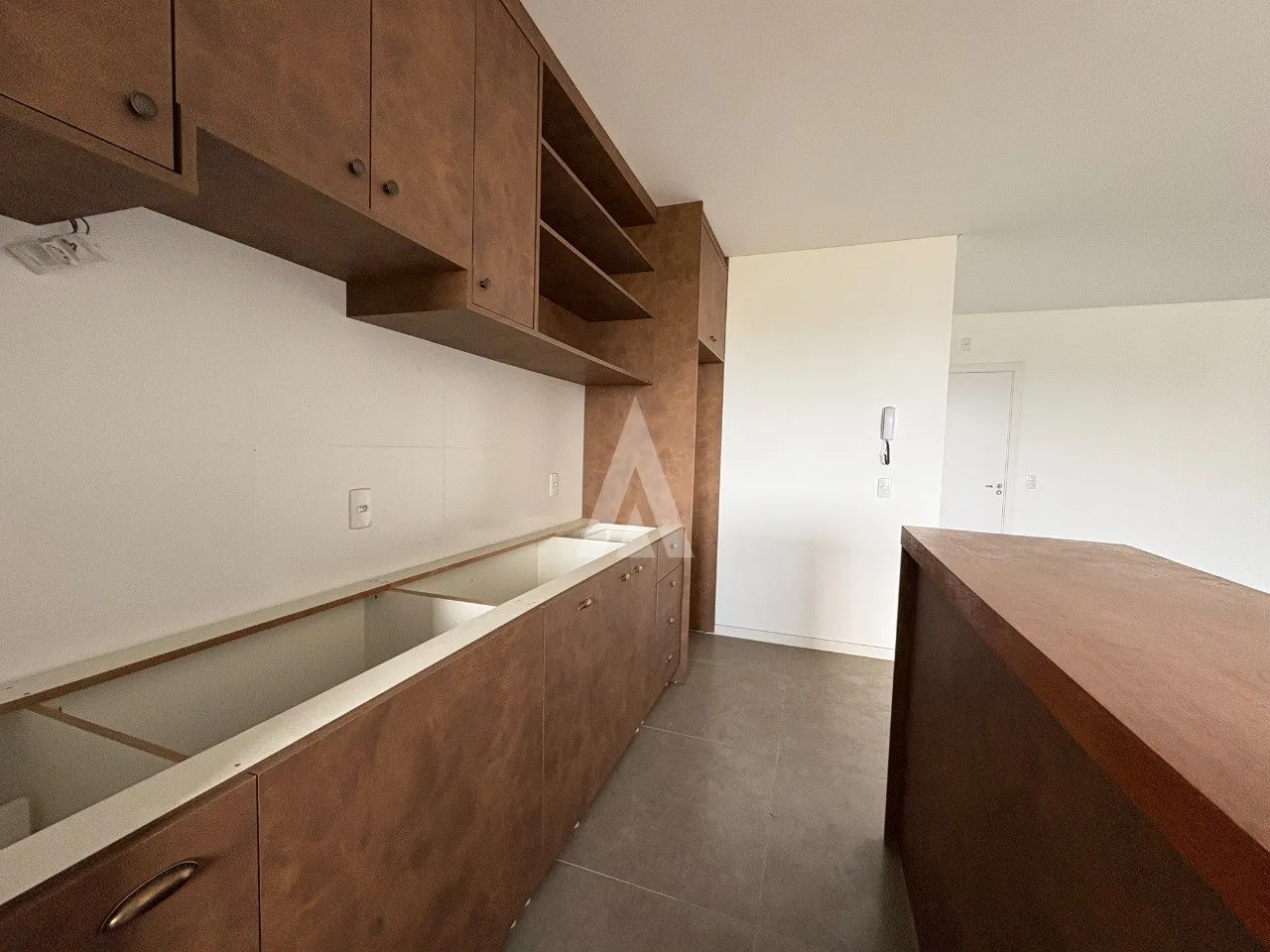 Apartamento com 1 suíte(s) mais 2 quarto(s) à venda no bairro ANITA GARIBALDI em JOINVILLE, por R$ 780.000.00. — foto 3