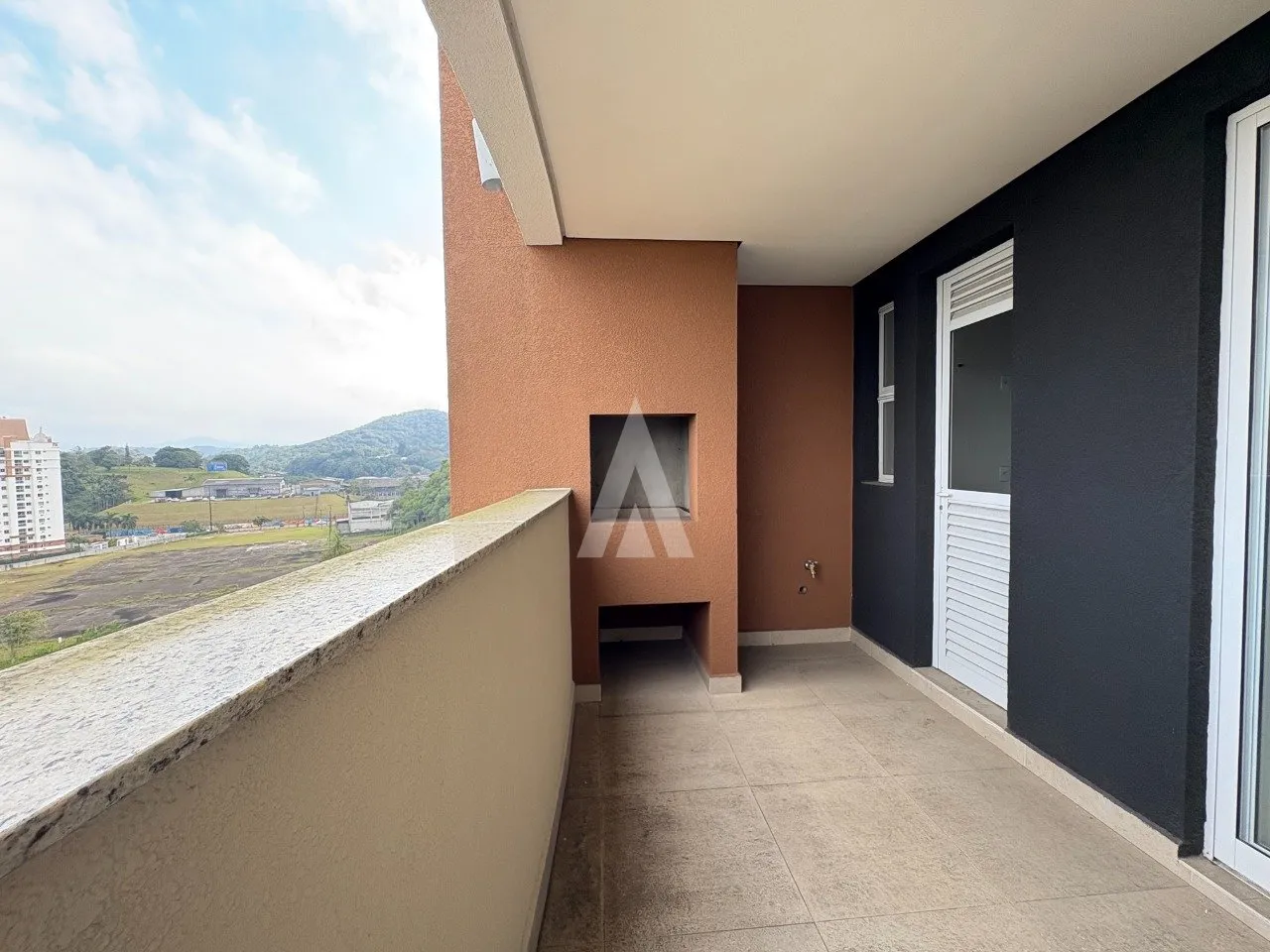 Apartamento com 1 suíte(s) mais 2 quarto(s) à venda no bairro ANITA GARIBALDI em JOINVILLE, por R$ 780.000.00. — foto 7