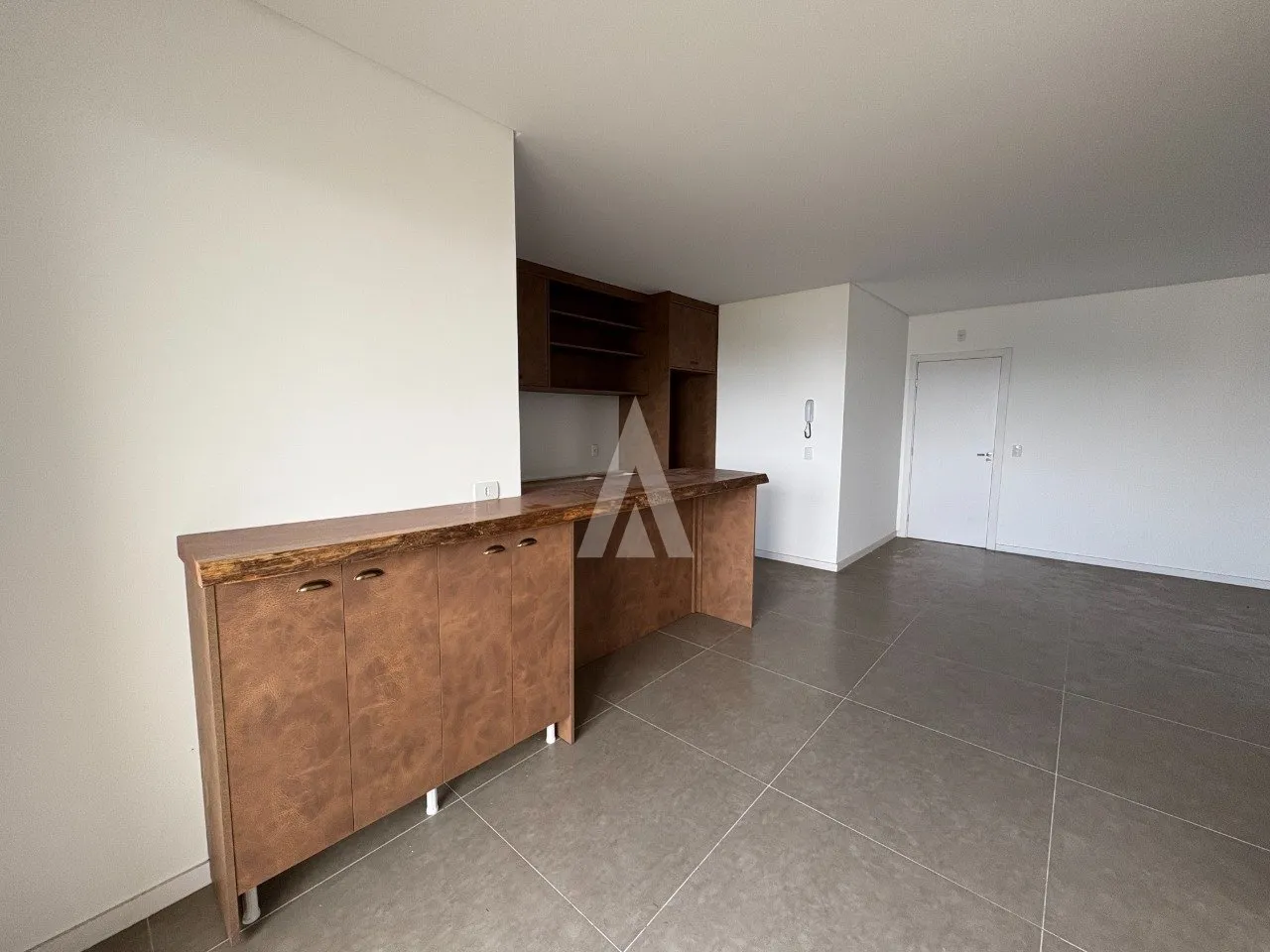 Apartamento com 1 suíte(s) mais 2 quarto(s) à venda no bairro ANITA GARIBALDI em JOINVILLE, por R$ 780.000.00. — foto 6