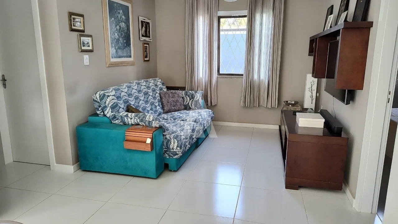 Casa com 1 suíte(s) mais 2 quarto(s) à venda no bairro Itacolomi em Piçarras, por R$ 2.500.000.00. — foto 6