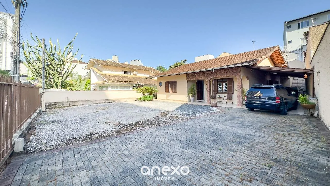 xcelente Terreno Comercial com Casa em Vila Nova - ZC2, Blumenau - foto 1