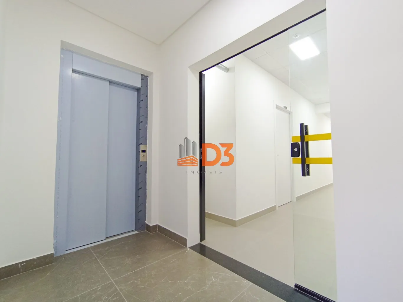 Sala Comercial na Rua dos Caçadores com 100m — foto 6