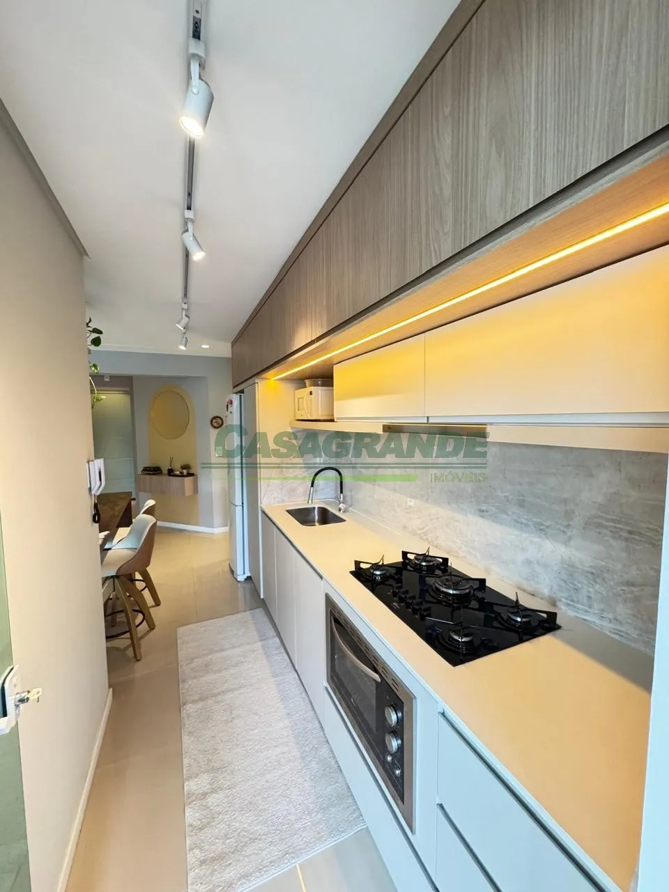 Apartamento mobiliado em ótima localização no bairro Itoupava Seca próximo ao hospital do Pulmão. — foto 7