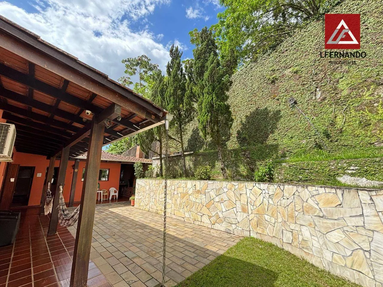 Casa com 4 dormitórios para alugar, 280 m- Velha - Blumenau/SC — foto 4