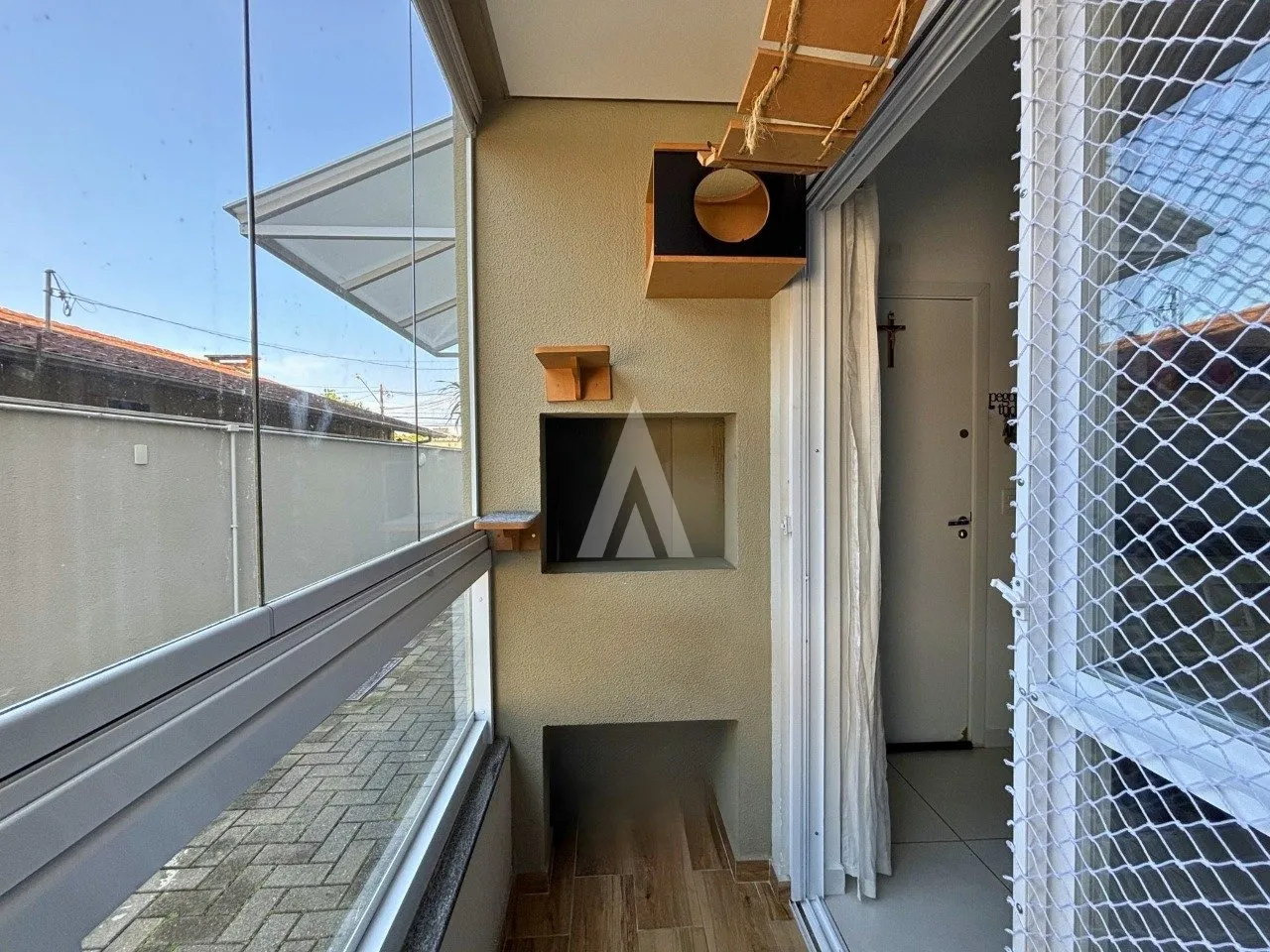 Apartamento com 1 suíte(s) mais 1 quarto(s) à venda no bairro Saguaçu em Joinville, por R$ 360.000.00. — foto 6
