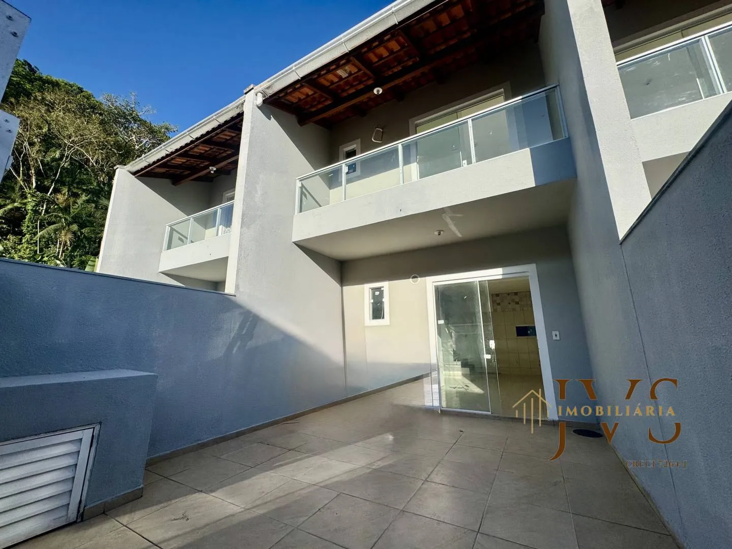 Excelente sobrado à venda no coração do bairro Itoupava Central! - foto 1
