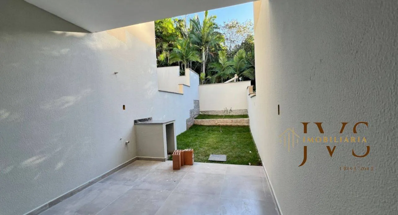 Casa com 2 Quartos e 3 banheiros à Venda, 91 m por R$ 400.000

91 m
priv — foto 2