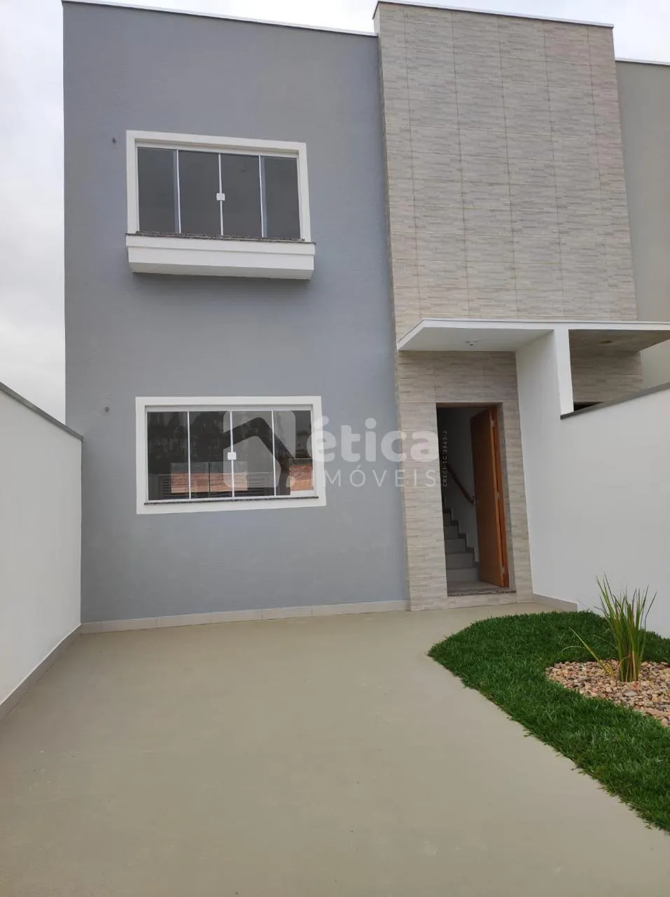 SOBRADO DE 2 DORMITÓRIOS DISPONIVEL PARA VENDA NO BAIRRO RIO DO MEIO ITAJAÍ-SC — foto 3