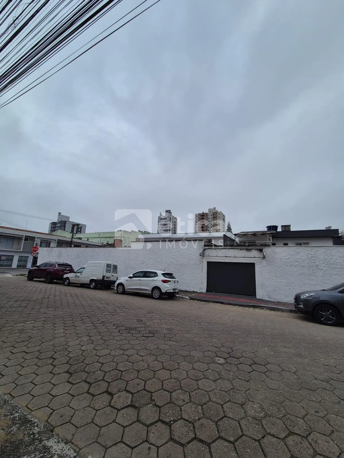 Casa comercial na Vila Operária com estacionamento, localização privilegiada. — foto 7