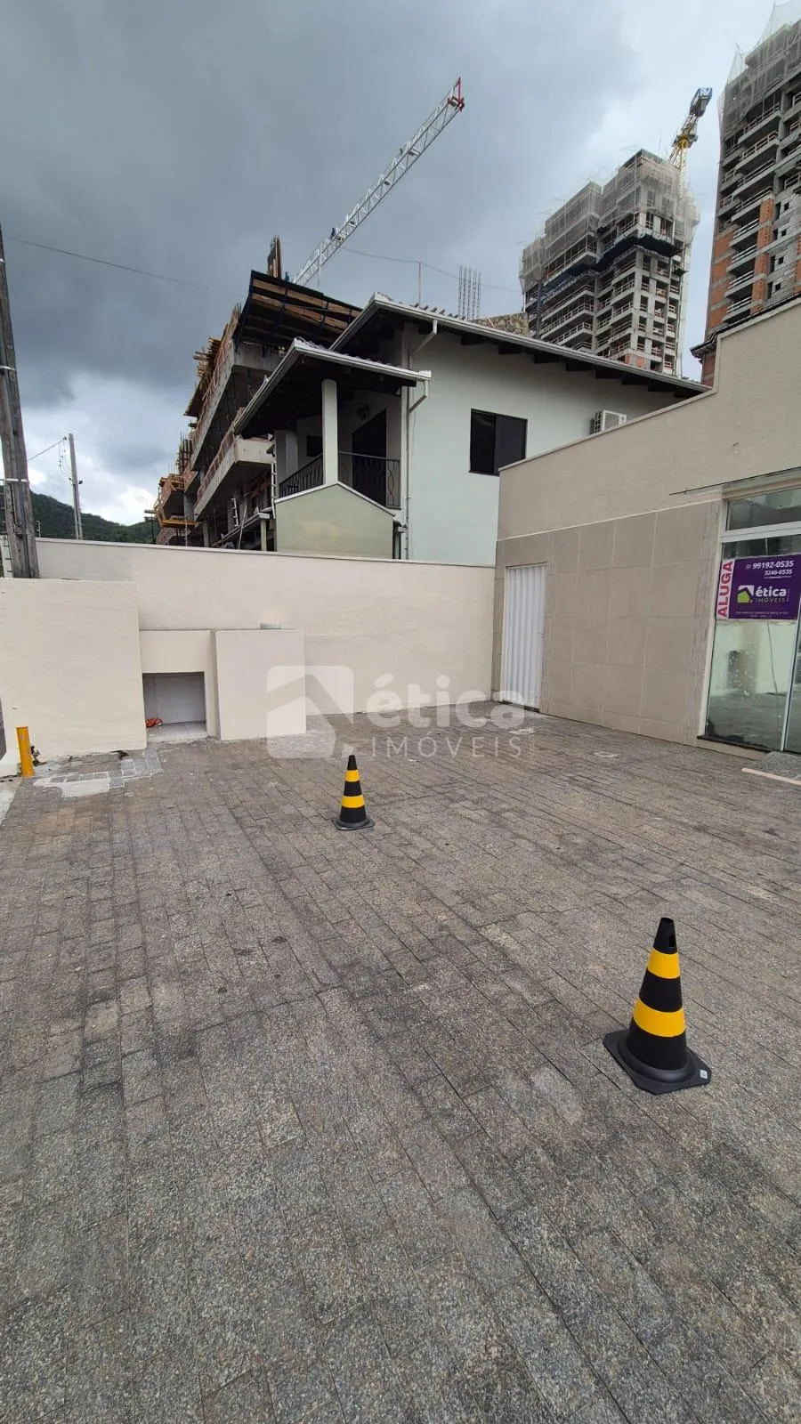 OPORTUNIDADE SALA COMERCIAL EM EXCELENTE LOCALIZAÇÃO NO BAIRRO FAZENDA — foto 3