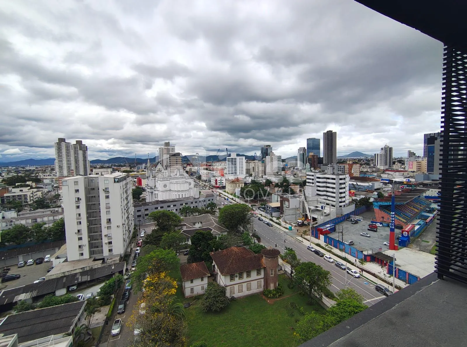 Loft mobiliado com vaga, academia e mercadinho 24h. Itajaí Centro — foto 7
