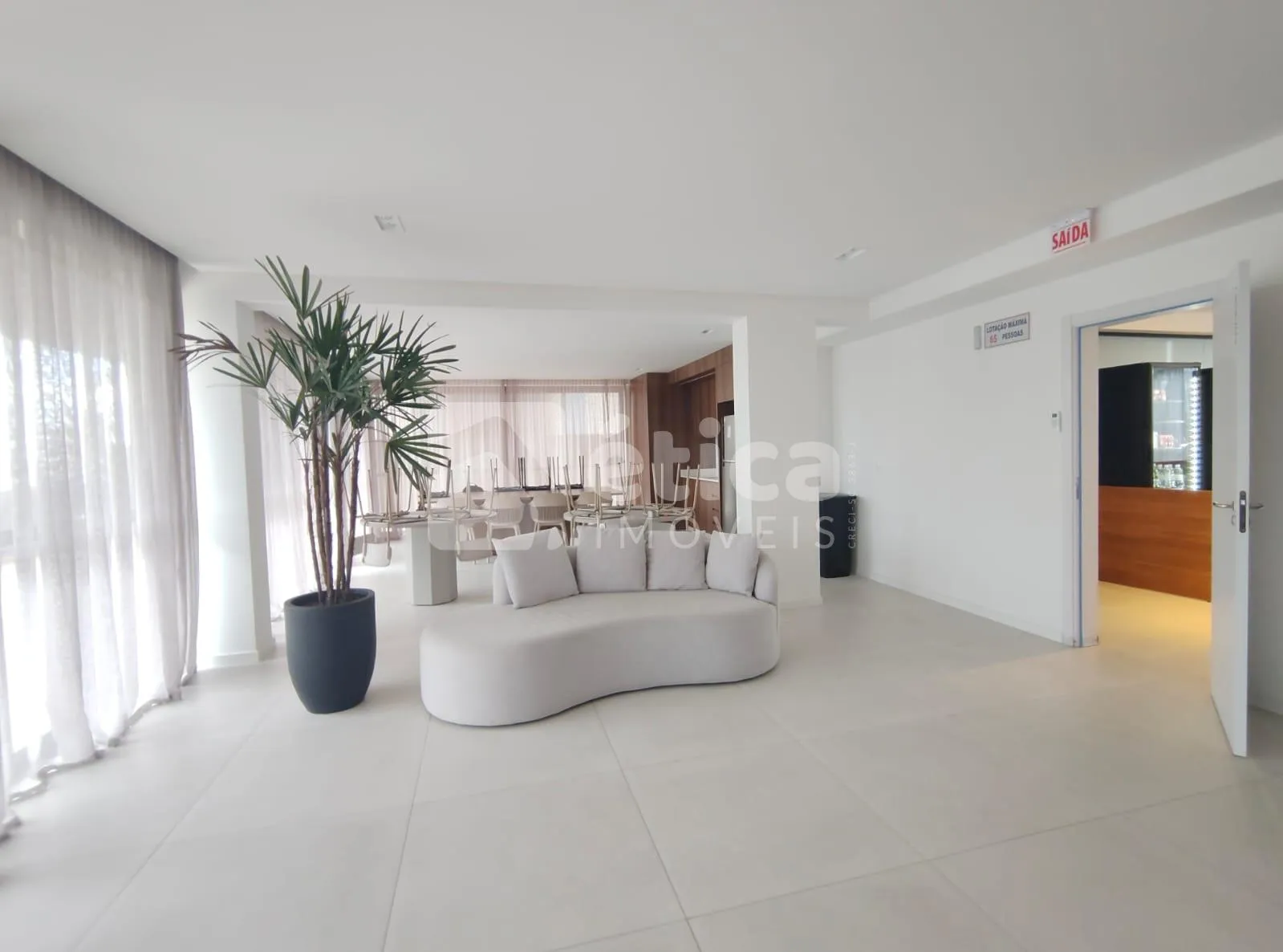 Loft mobiliado no Centro de Itajaí com garagem e lazer completo — foto 2