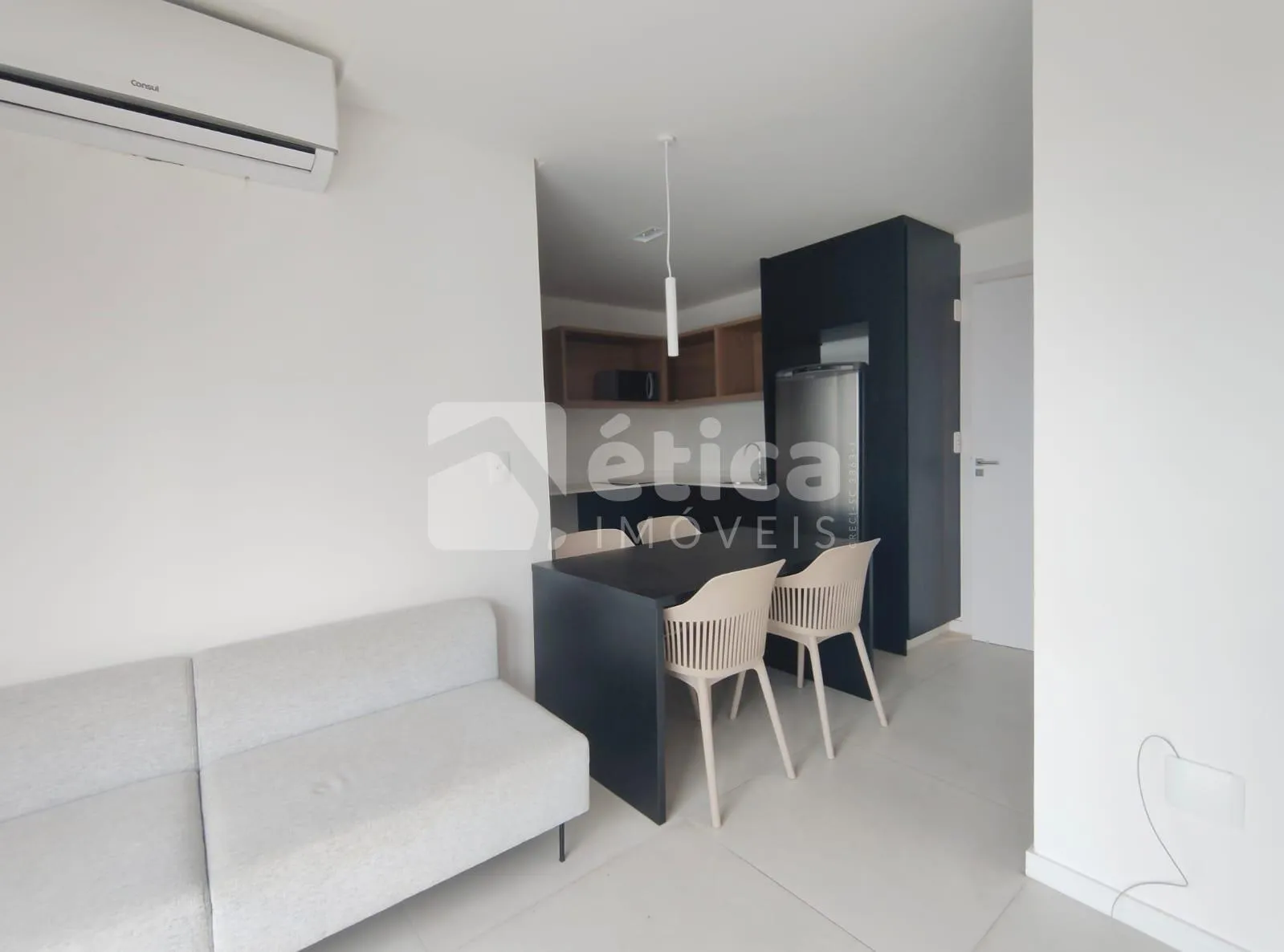 Loft mobiliado no Centro de Itajaí com garagem e lazer completo — foto 4