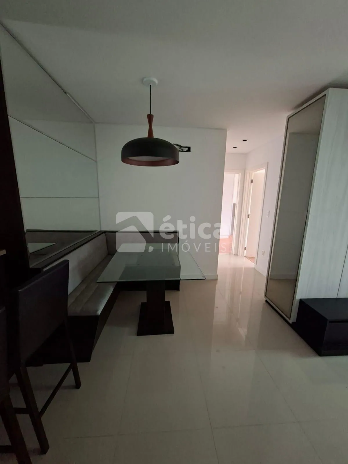 Apartamento, Semi Mobiliado, Suíte 01 Dormitório, Sacada com Churrasqueira à Carvão, São João — foto 5