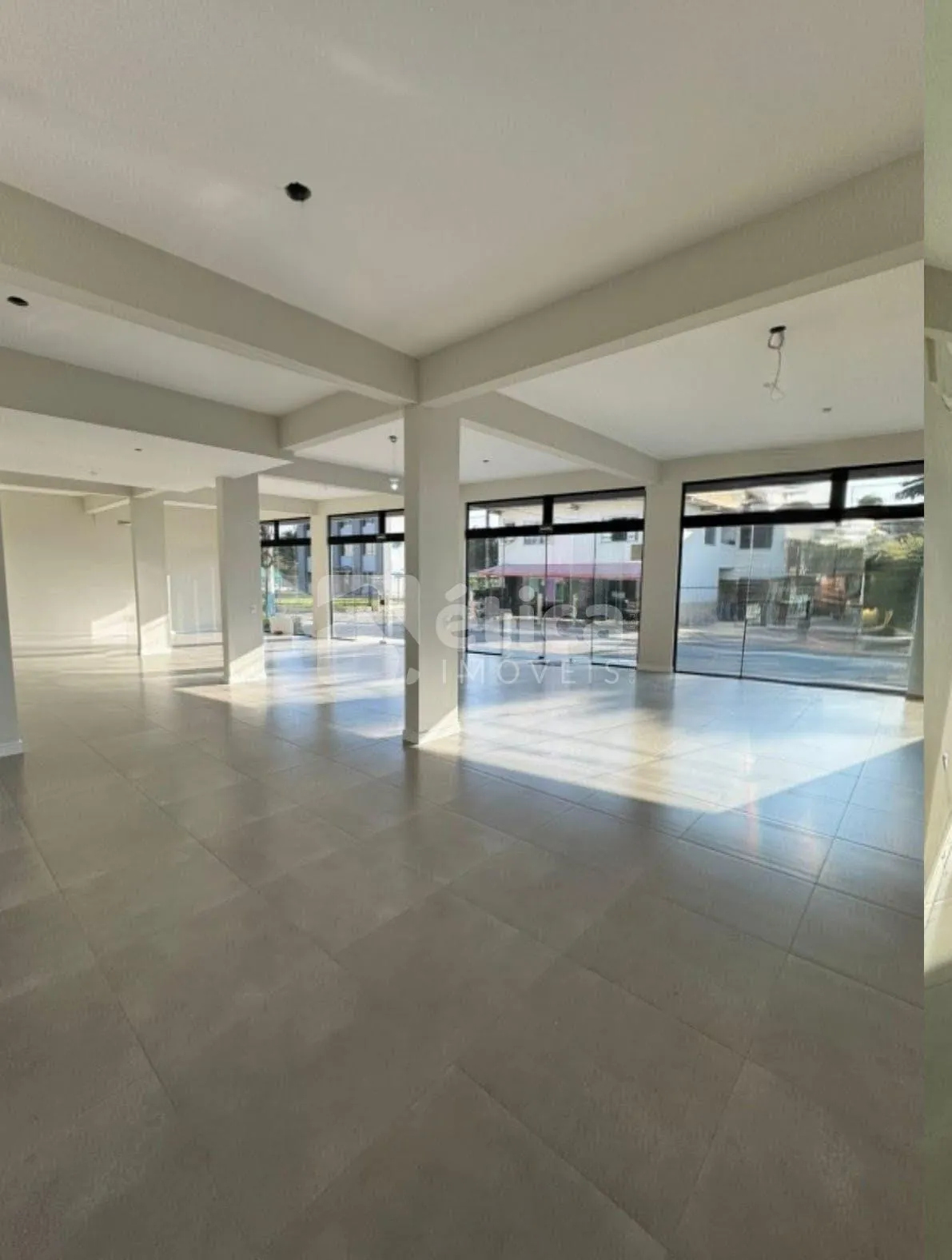 Loja com 180 m2 para locação, São Judas, ITAJAI - SC — foto 2