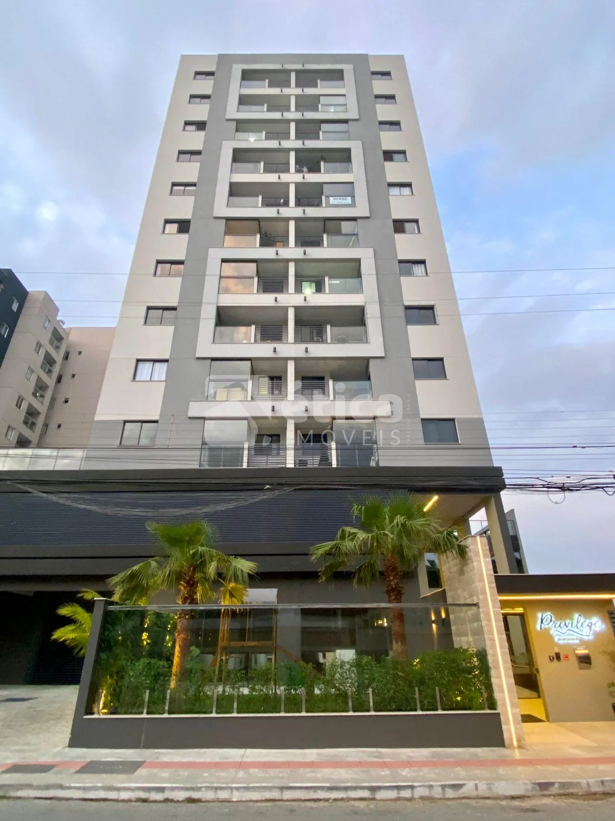 Apartamento para locação, com 01 suíte e 01 dormitório na Praia Brava, ITAJAI - SC - foto 1