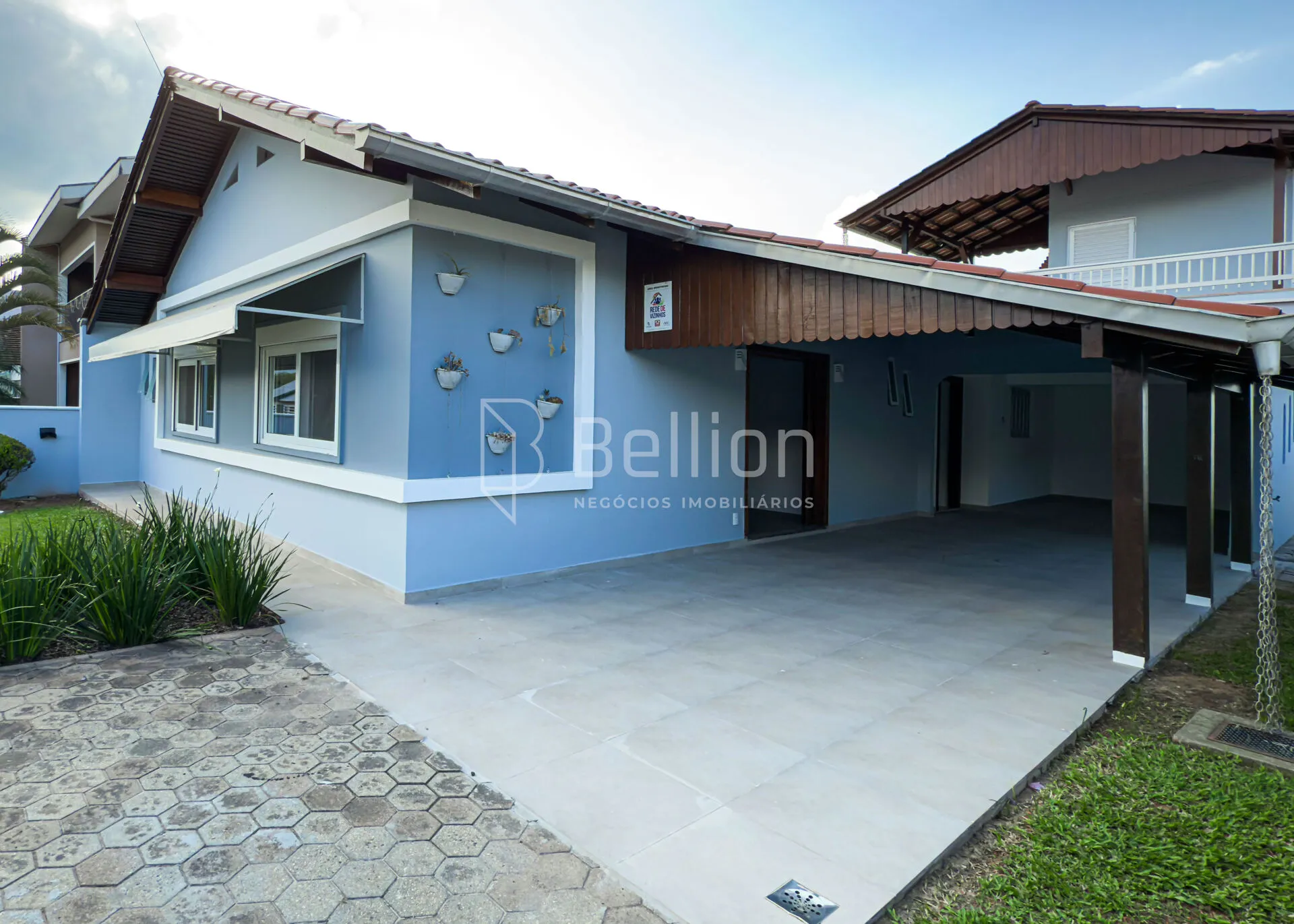 Casa com amplo terreno e área de festa no Bairro Nações, em Timbó — foto 2